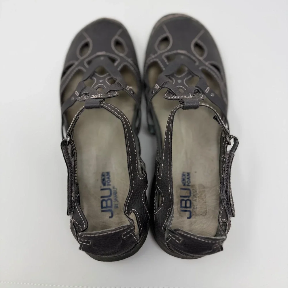 JBU Womens 7M Gray Mary Jane Flat Sandals Memory Foam Floral Laser Cut Vegan